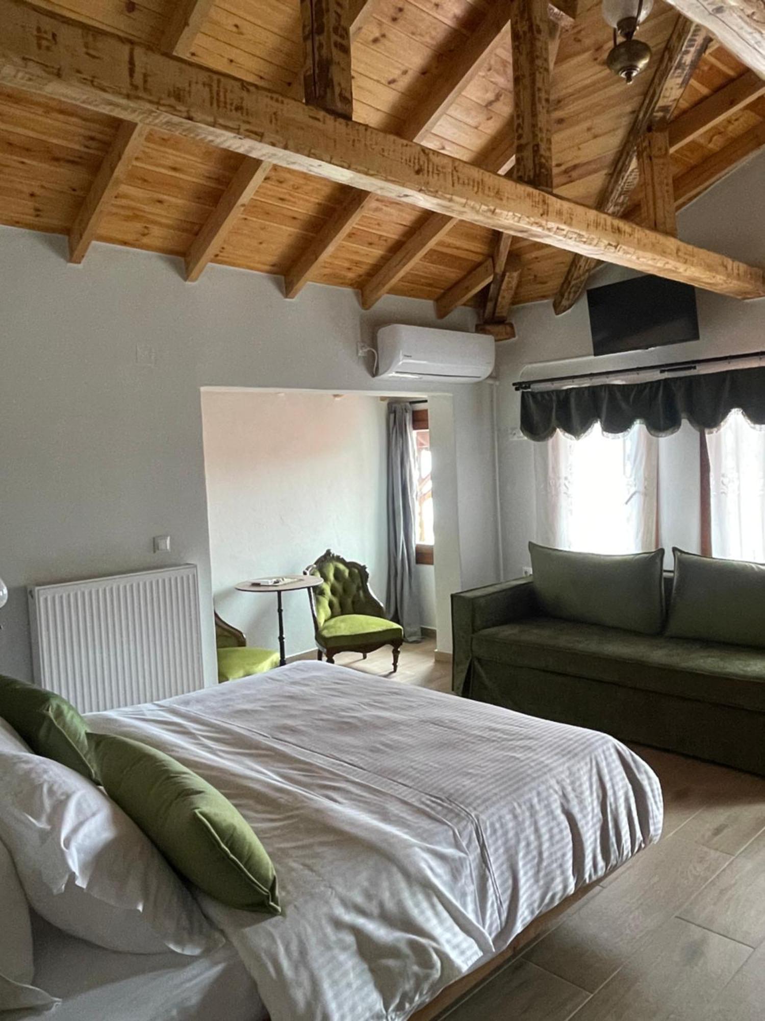 Hotel Petrino à Palaios Panteleimonas Extérieur photo
