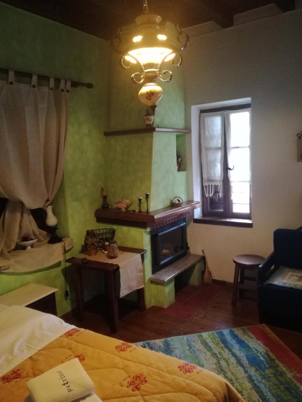 Hotel Petrino à Palaios Panteleimonas Extérieur photo